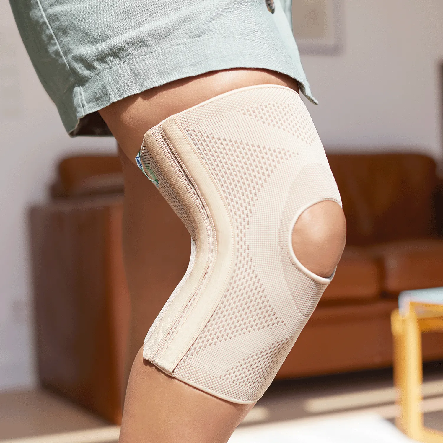 Actimove Knee Support Open Patella, 4 Stays