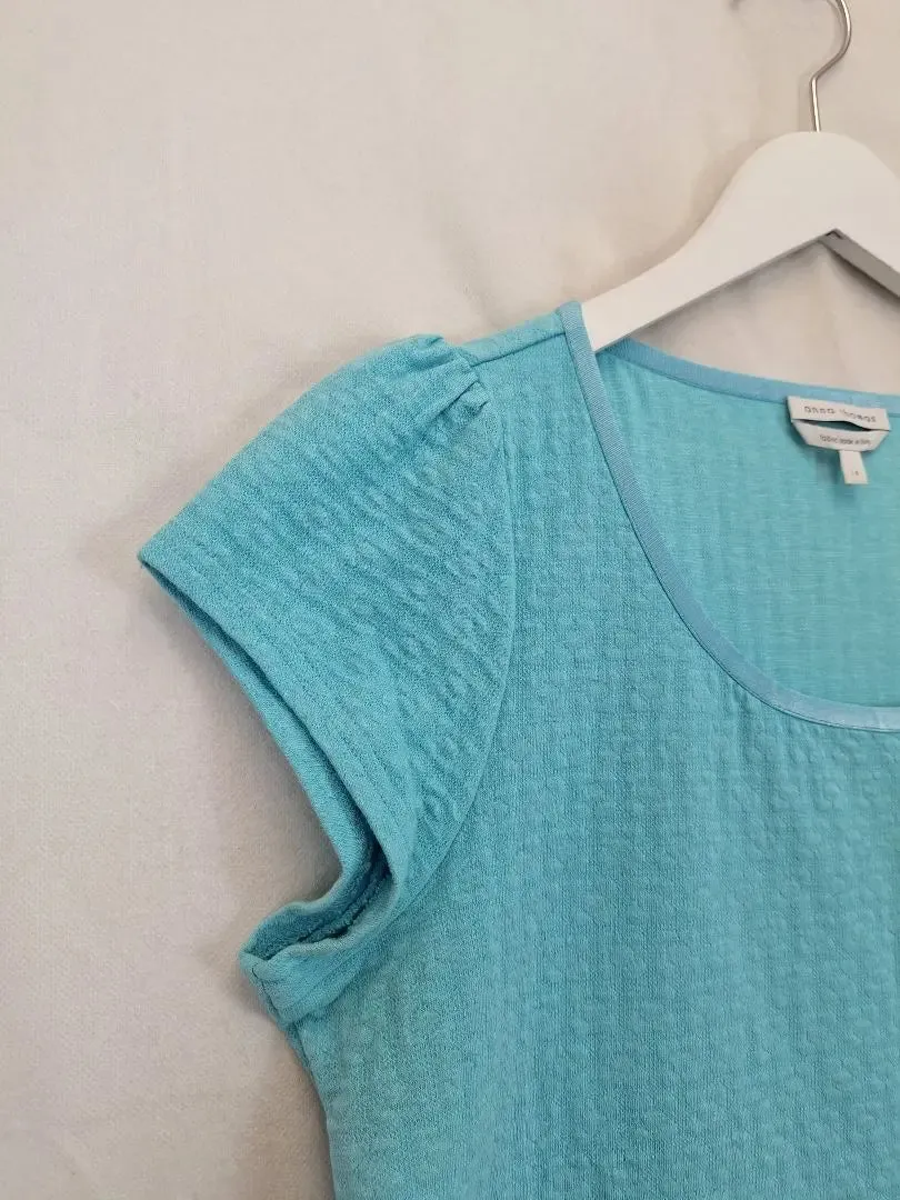 Anna Thomas Textured Pastel T-shirt Size 14