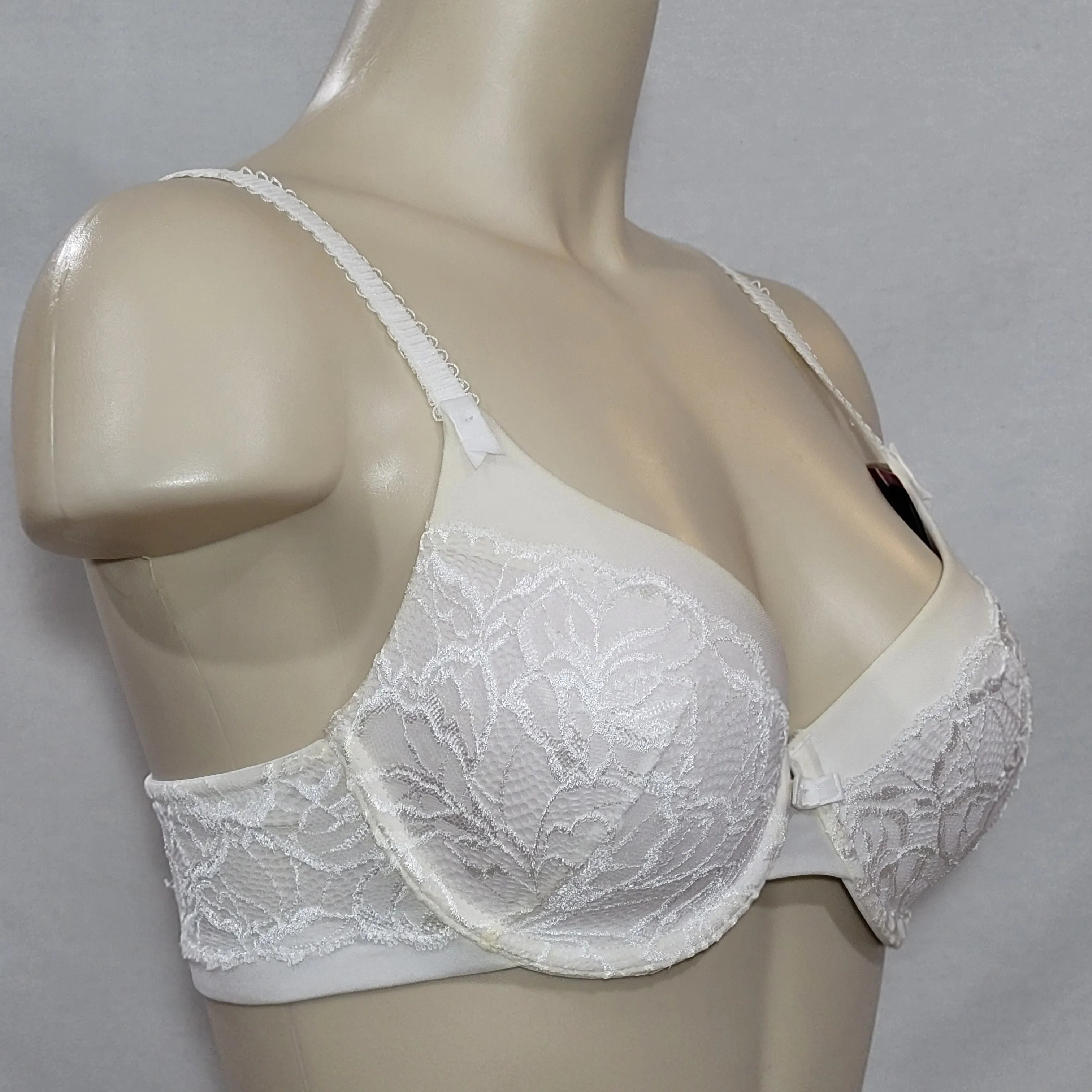 Bali 6542 Lace Desire Foam Underwire Bra 34B White NWT