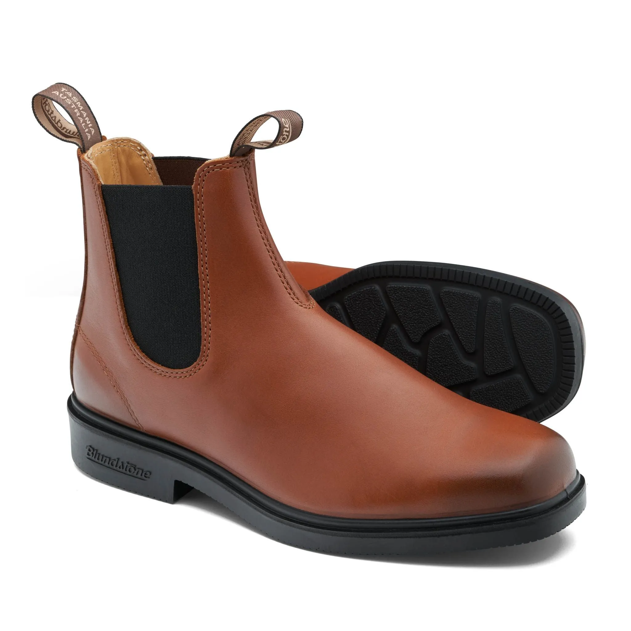 Blundstone #2244 - Elegant Dress Boot in Cognac Leather