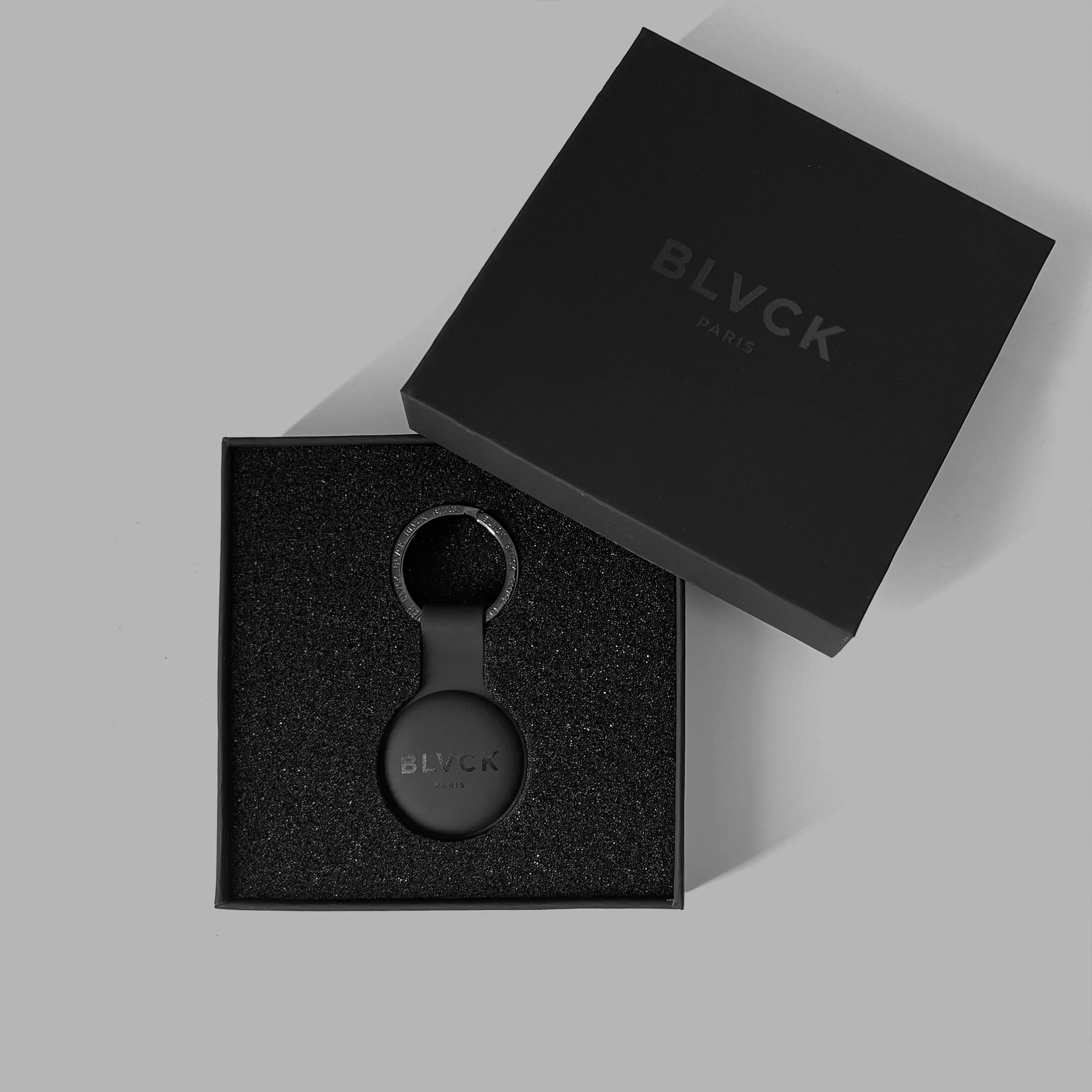 Blvck AirTag Holder