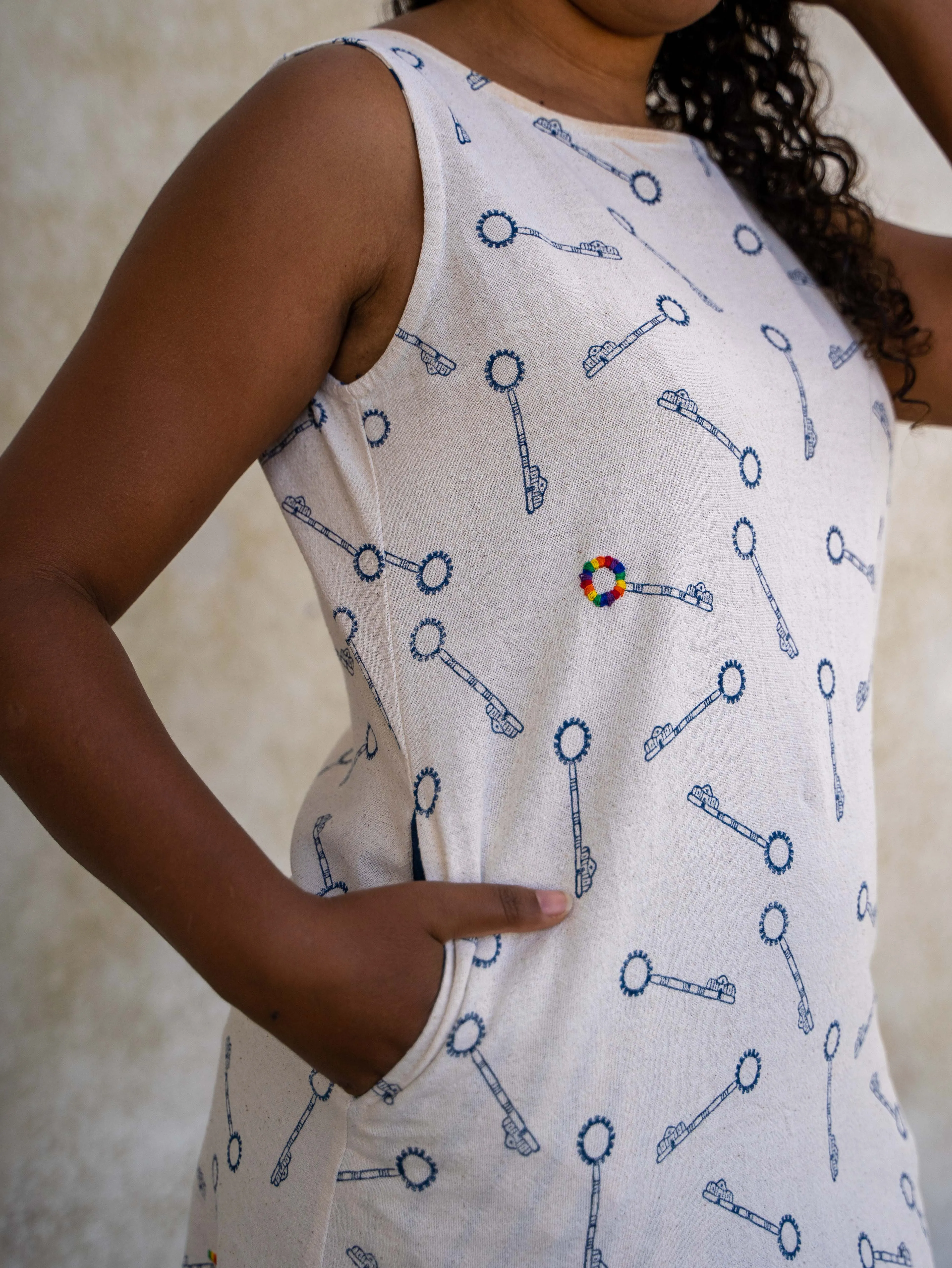 Sleeveless Shift Dress | Rainbow Container Key Print