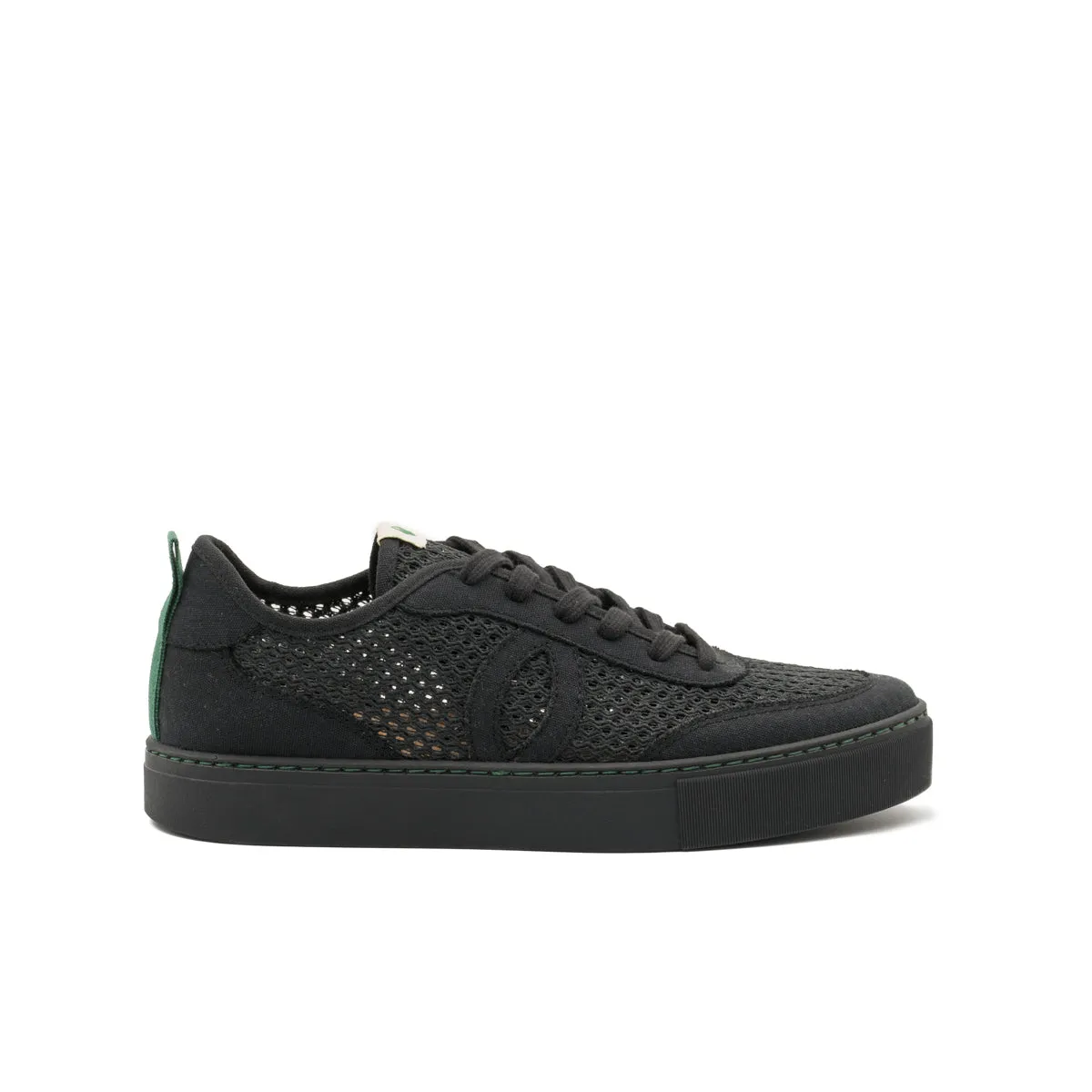 Vegan sneaker mesh black BRI007