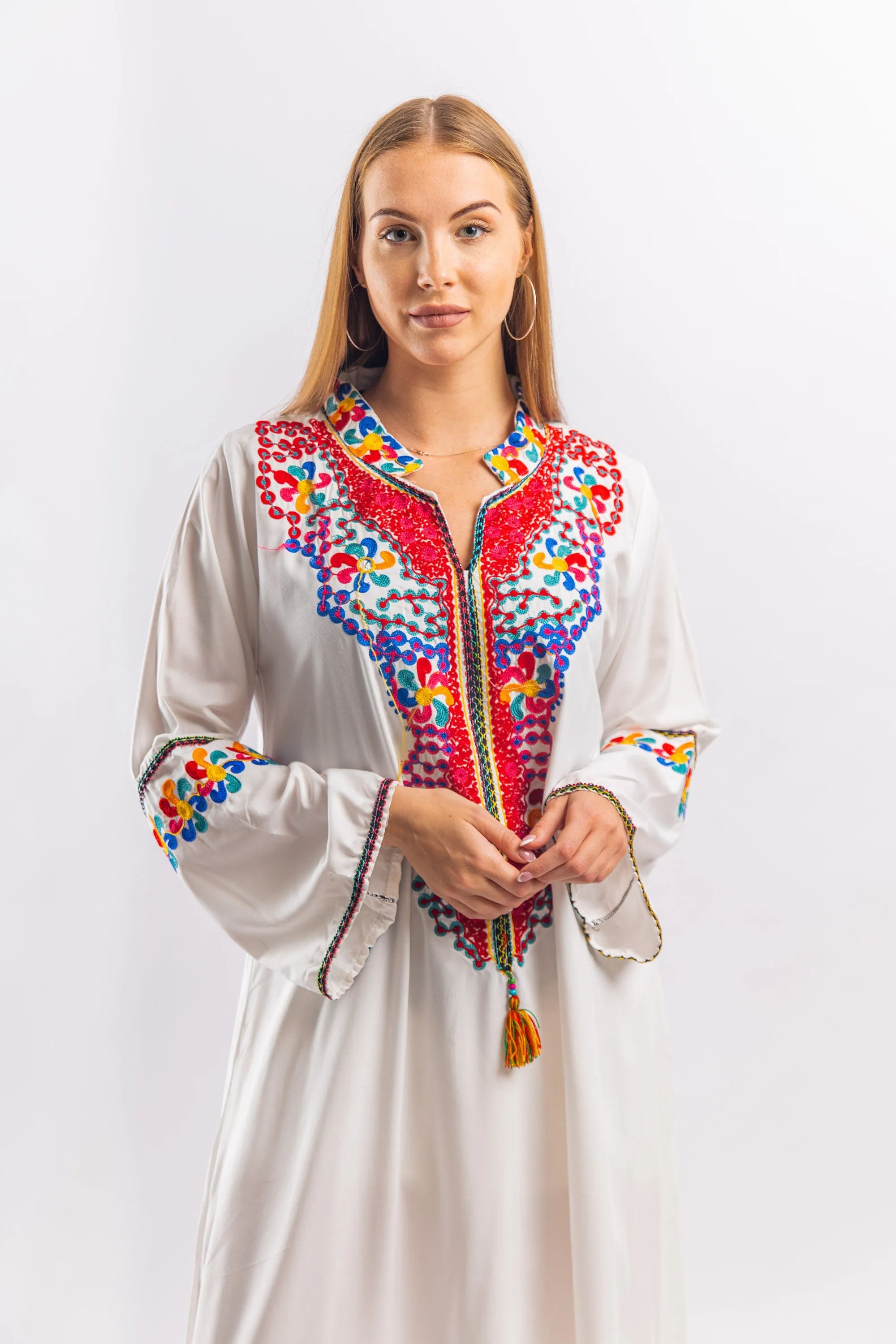 White bohemian embroidered cotton caftan, embroidered Caftan, caftans for women, embroidered Caftan dress, Caftan maxi, Caftans for women