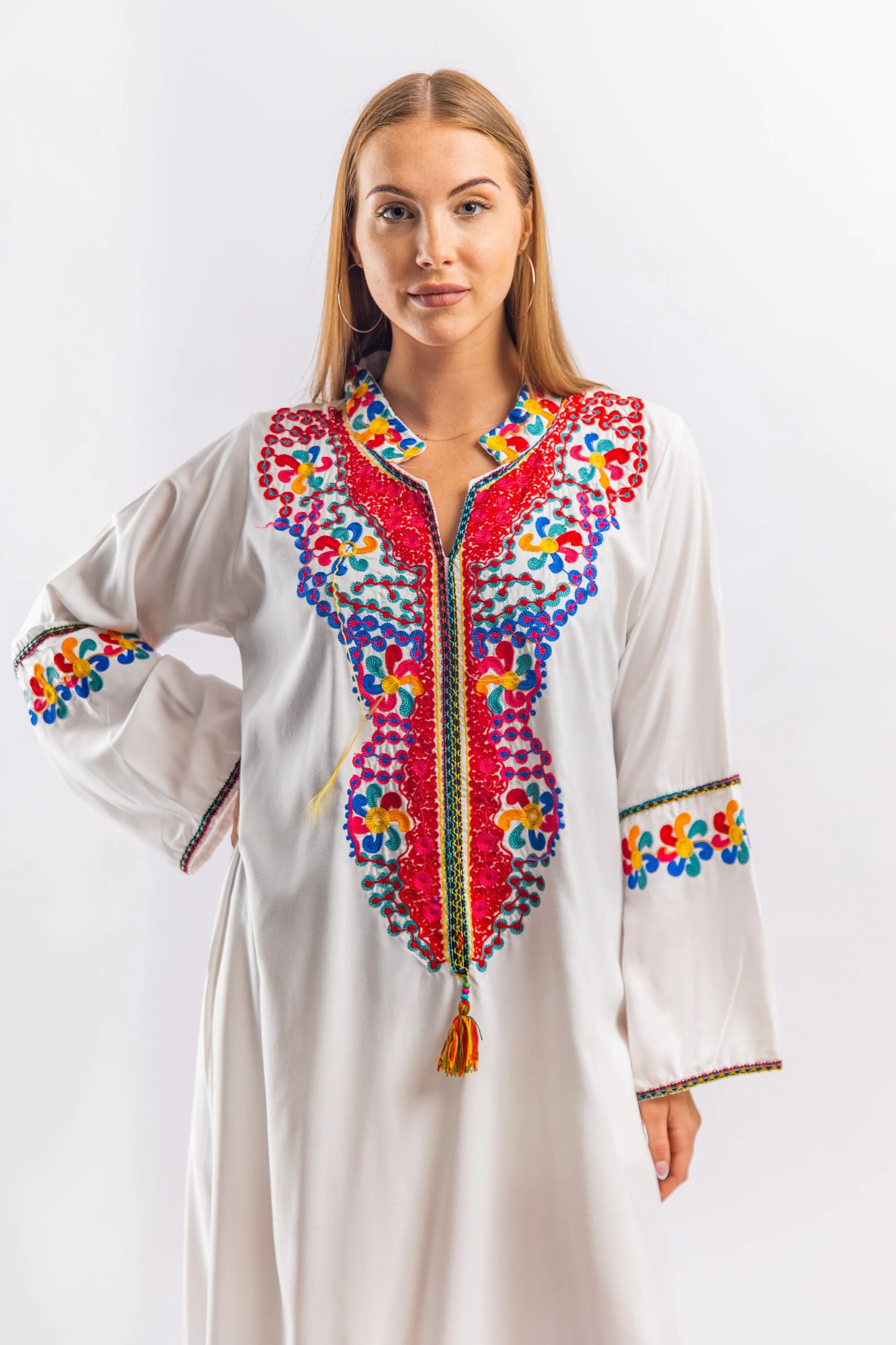 White bohemian embroidered cotton caftan, embroidered Caftan, caftans for women, embroidered Caftan dress, Caftan maxi, Caftans for women